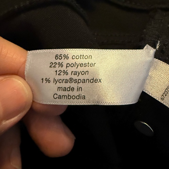 Lane Bryant Signature Fit Sateen Skinny Jean, Black Denim - Picture 6 of 10